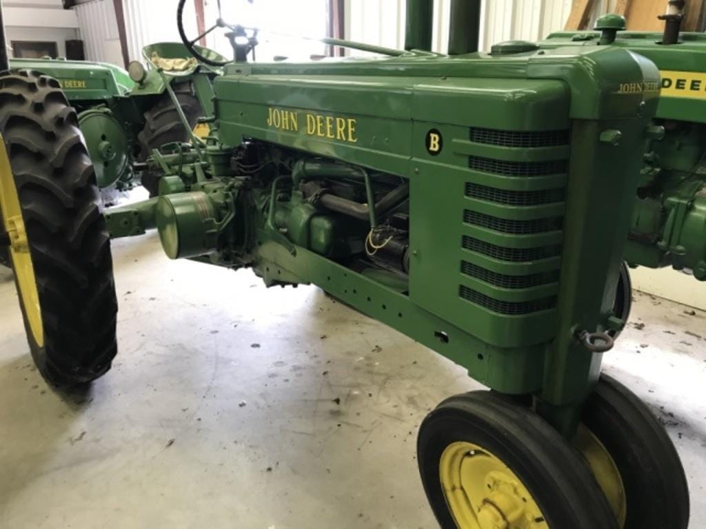 Main image John Deere B