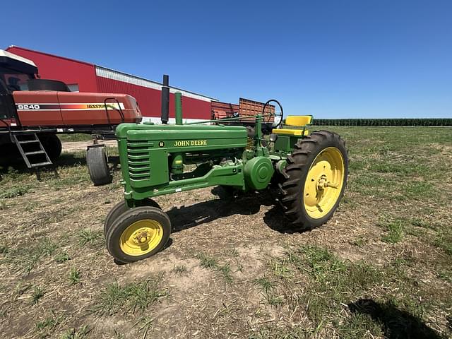 Image of John Deere B equipment image 1