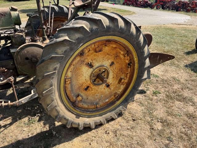 Image of John Deere B equipment image 4