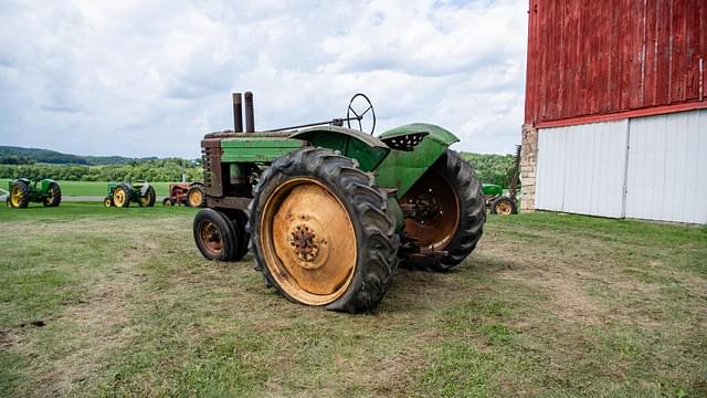 Image of John Deere B equipment image 3