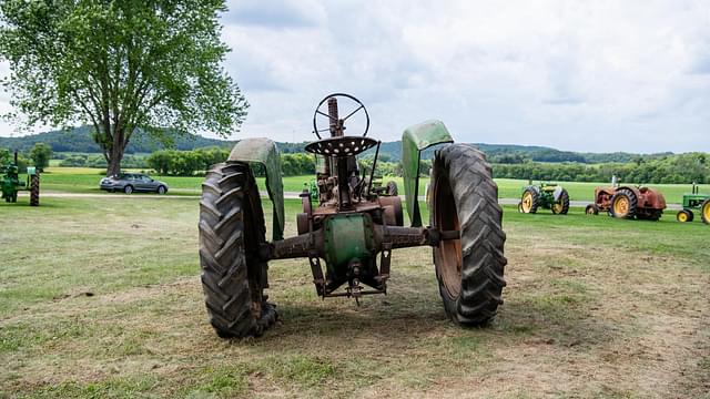 Image of John Deere B equipment image 4