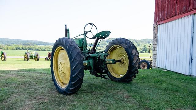 Image of John Deere B equipment image 4