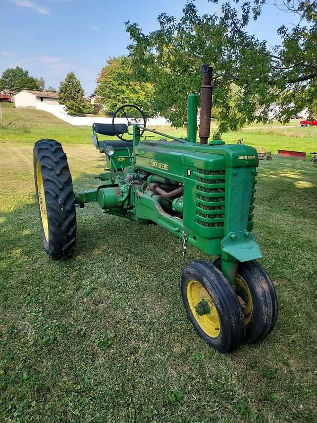 Image of John Deere B equipment image 2