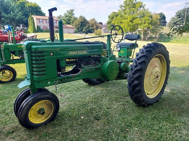 Image of John Deere B equipment image 4