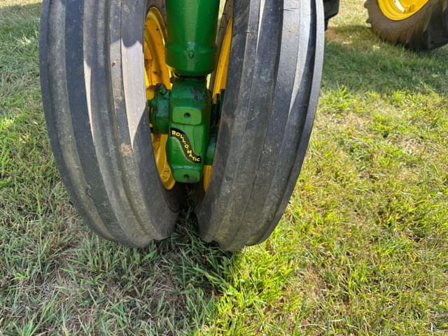 Image of John Deere B equipment image 2