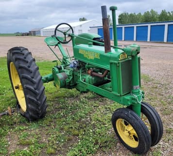 Main image John Deere B