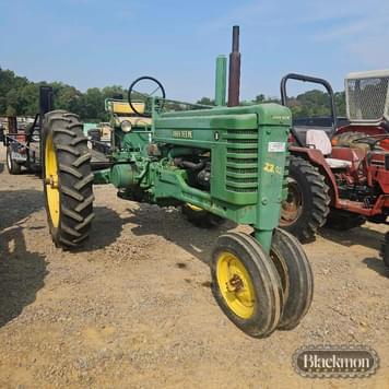 Main image John Deere B