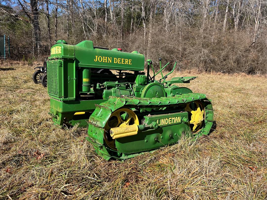 Image of John Deere B Primary image