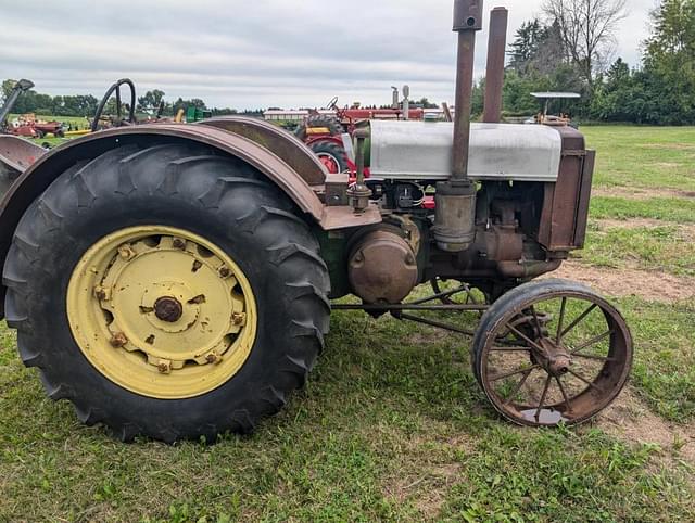 Image of John Deere D equipment image 3