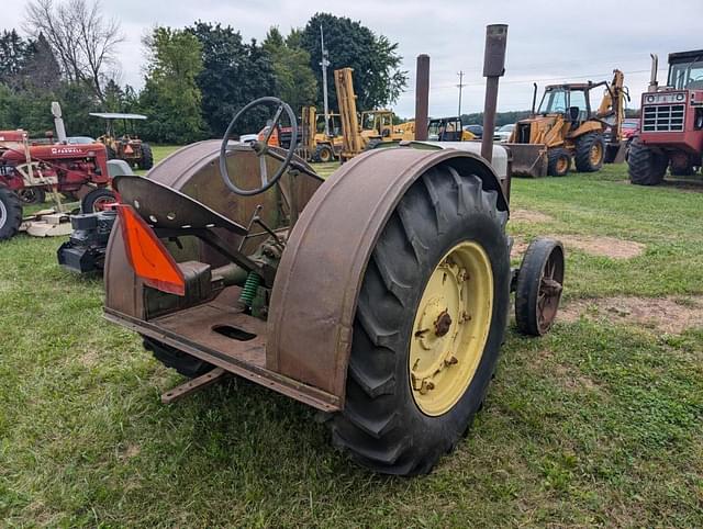 Image of John Deere D equipment image 4