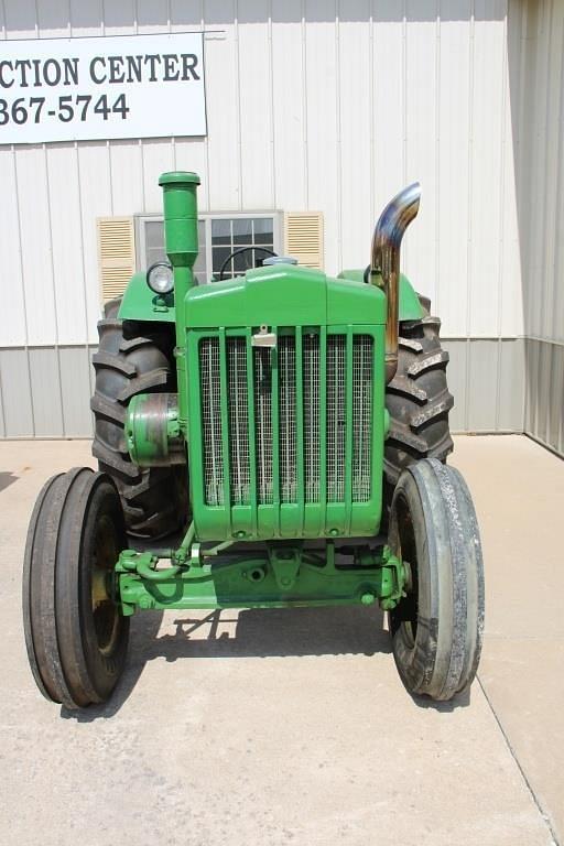 Image of John Deere D equipment image 2