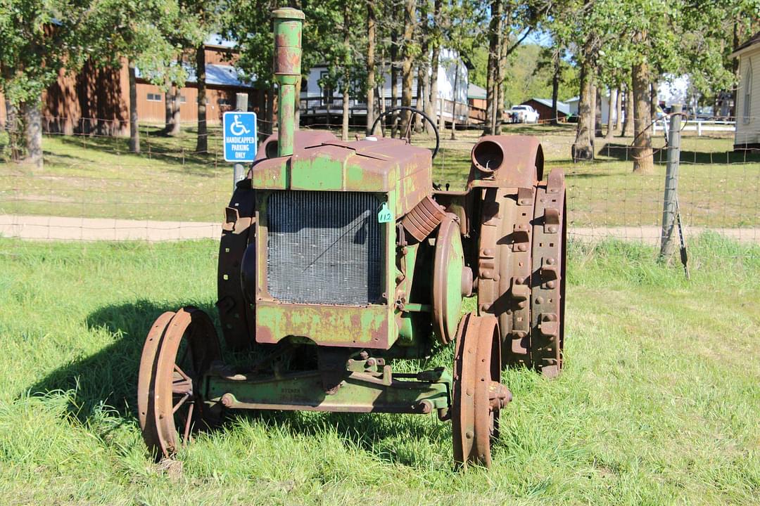 Image of John Deere D Primary image