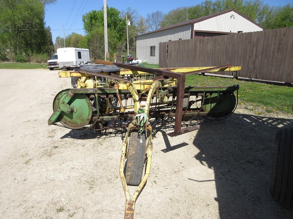 Image of John Deere E0640 Primary image