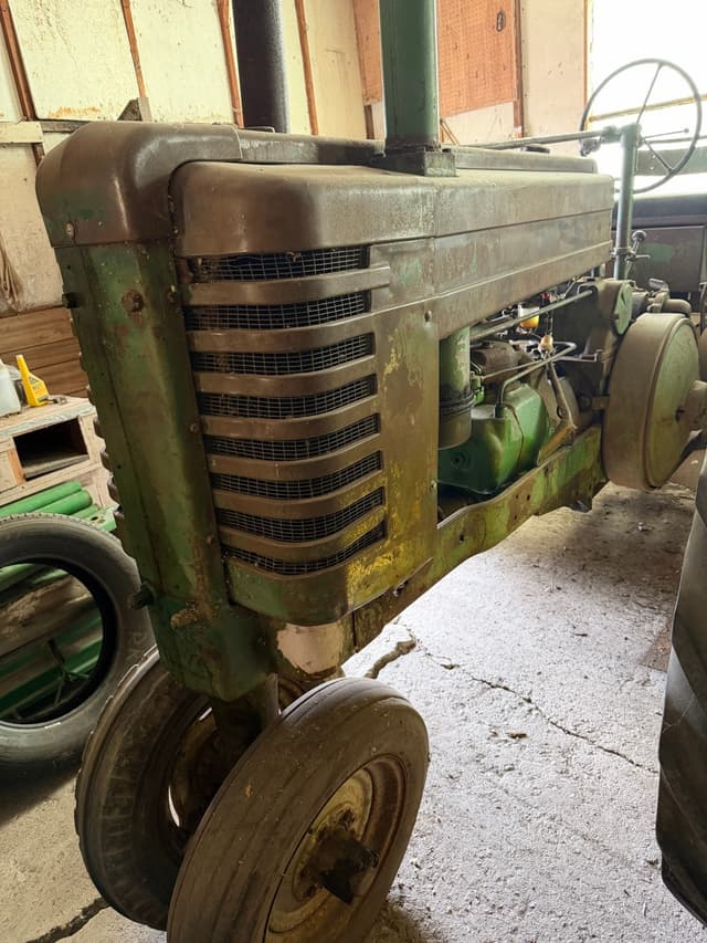 Image of John Deere G equipment image 2