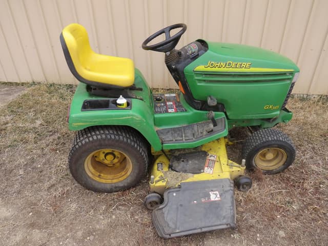 Image of John Deere GX345 equipment image 1