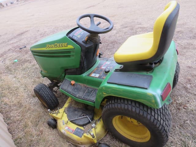 Image of John Deere GX345 equipment image 2