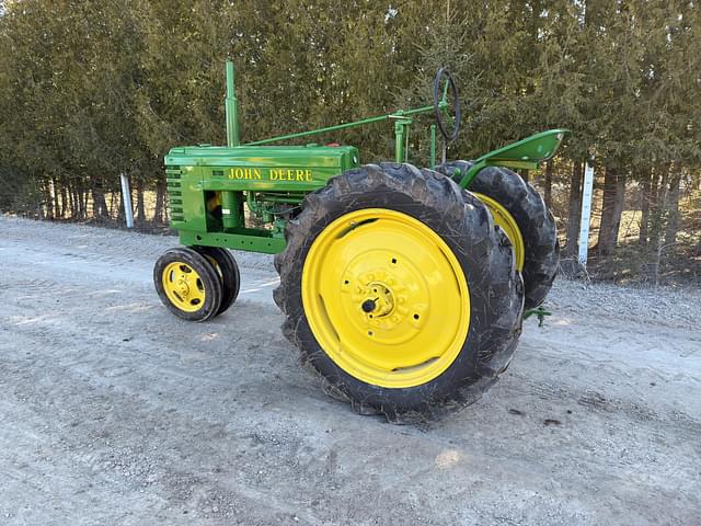 Image of John Deere H equipment image 2