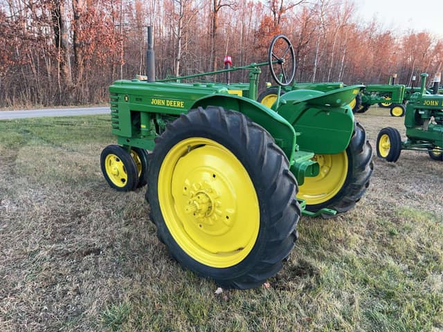 Image of John Deere H equipment image 2