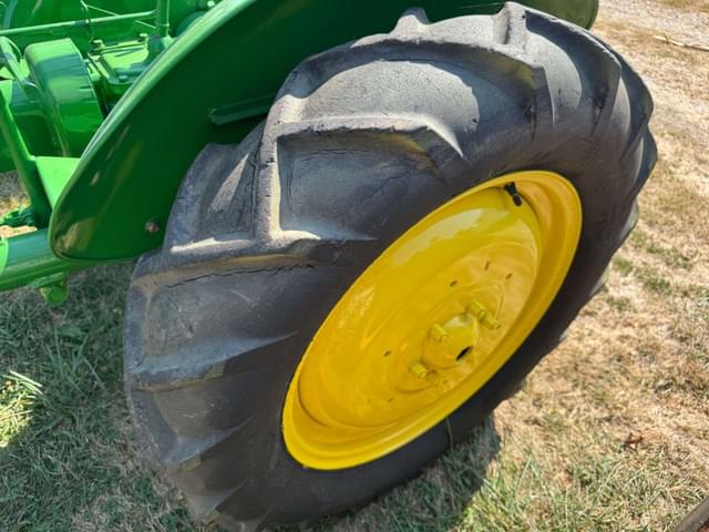 Image of John Deere L equipment image 4