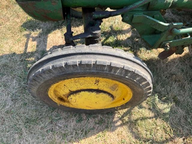 Image of John Deere L equipment image 1