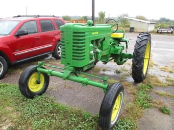 Main image John Deere MT
