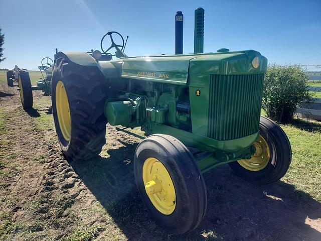 Image of John Deere R equipment image 1