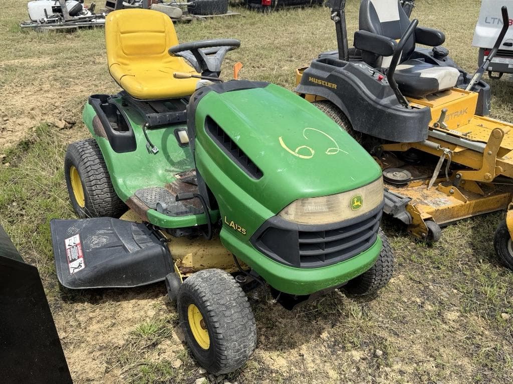 Image of John Deere LA125 Image 0
