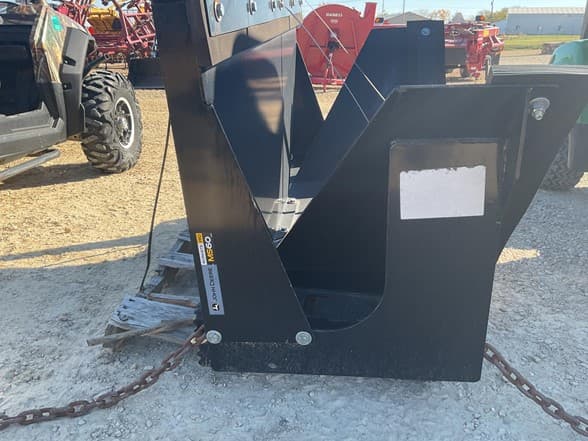 Image of John Deere MS60 Primary image