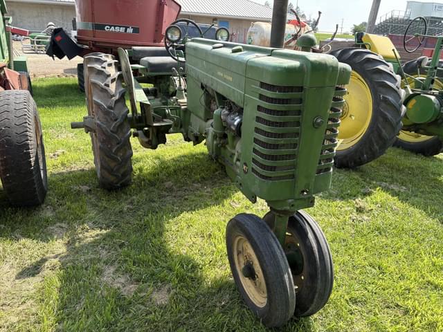 Image of John Deere MT equipment image 1