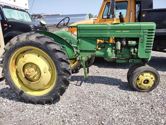 Image of John Deere MT equipment image 3