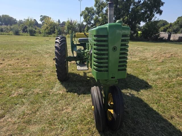 Image of John Deere MT equipment image 1