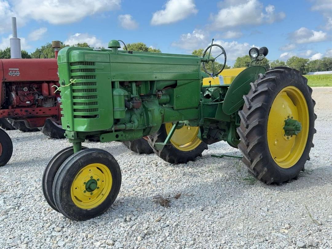 Image of John Deere MT Primary image