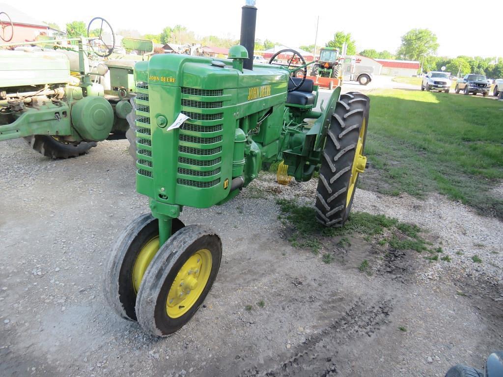 Image of John Deere MT Primary image