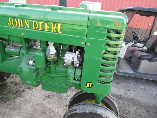 Image of John Deere MT equipment image 3