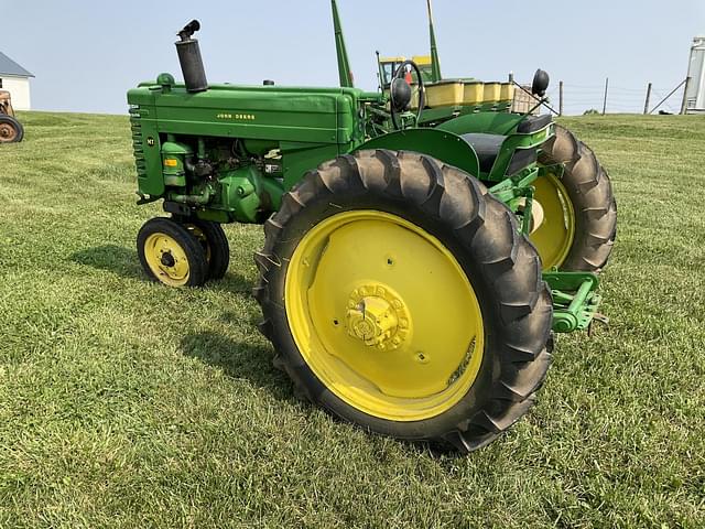 Image of John Deere MT equipment image 3