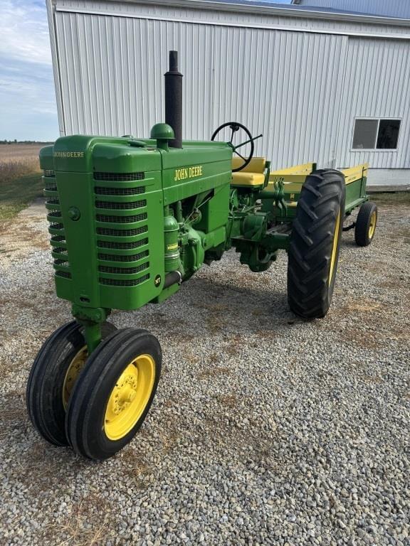 Image of John Deere MT equipment image 1
