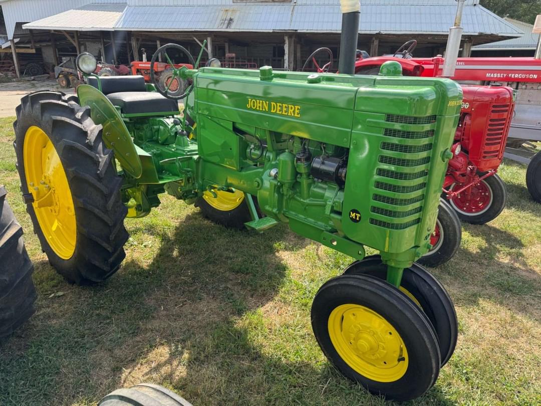 Image of John Deere MT Primary image
