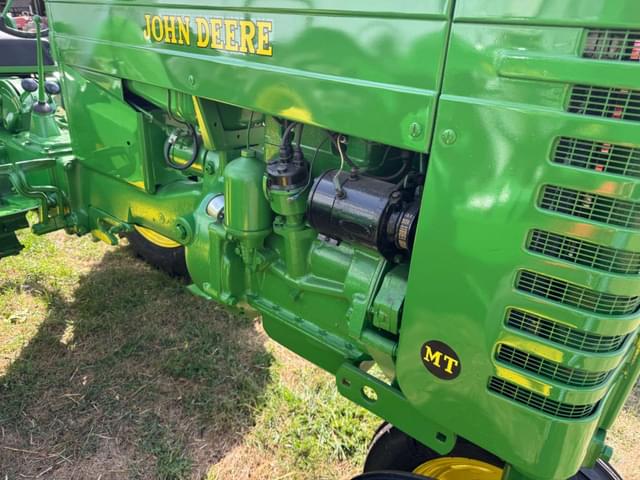 Image of John Deere MT equipment image 1