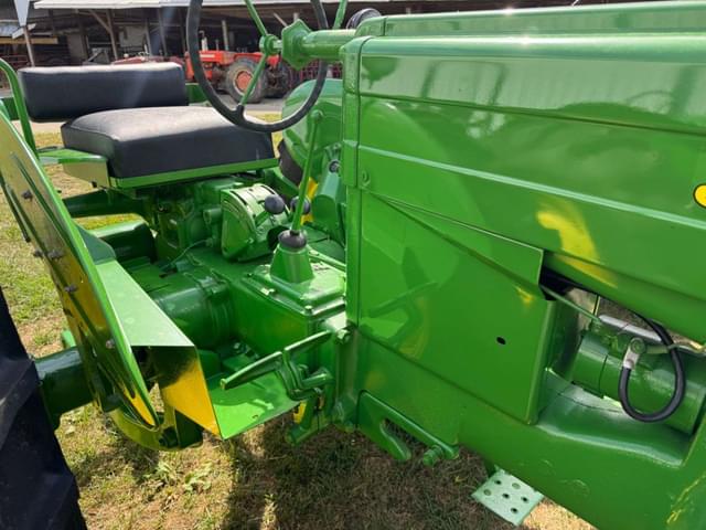 Image of John Deere MT equipment image 3