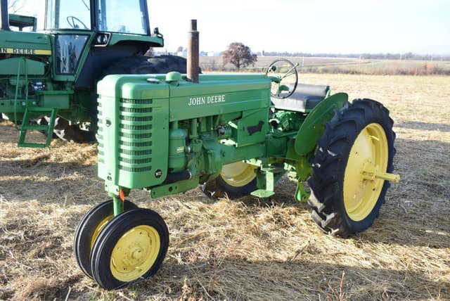 Image of John Deere MT equipment image 2