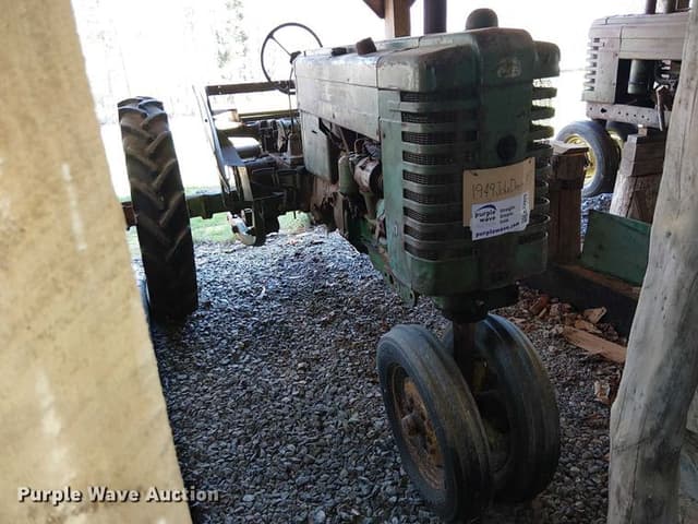 Image of John Deere MT equipment image 3