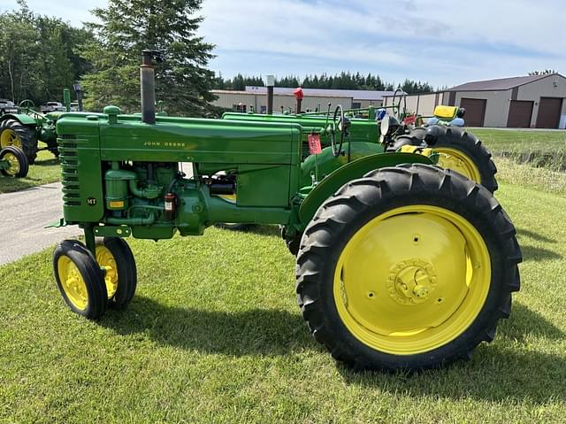 Image of John Deere MT equipment image 1
