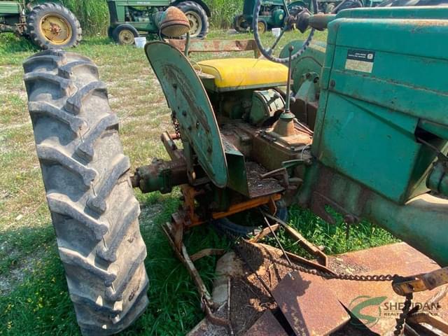 Image of John Deere MT equipment image 4