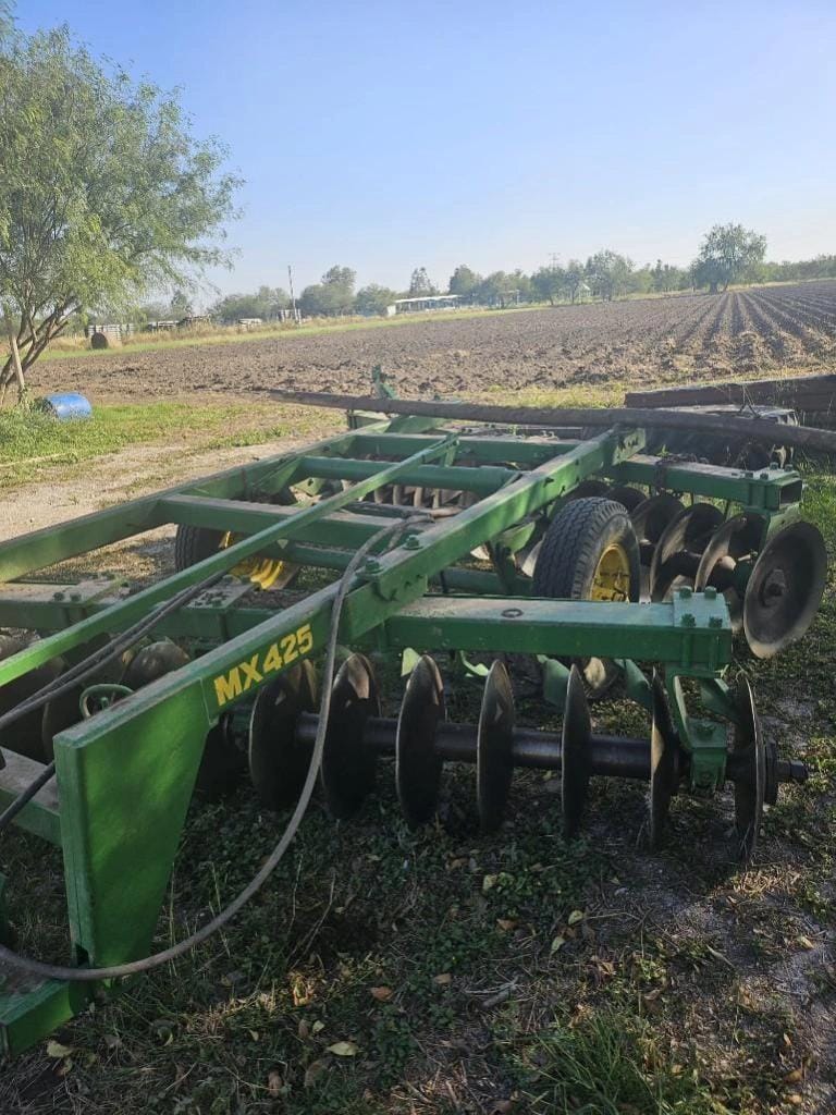 Main image John Deere 425