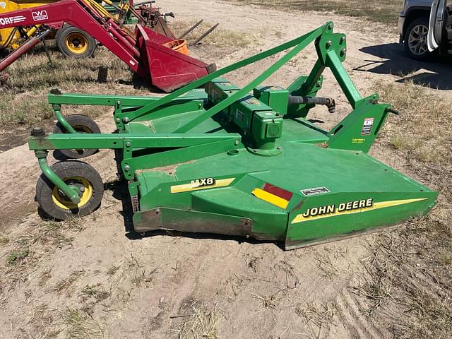 Image of John Deere MX8 equipment image 2