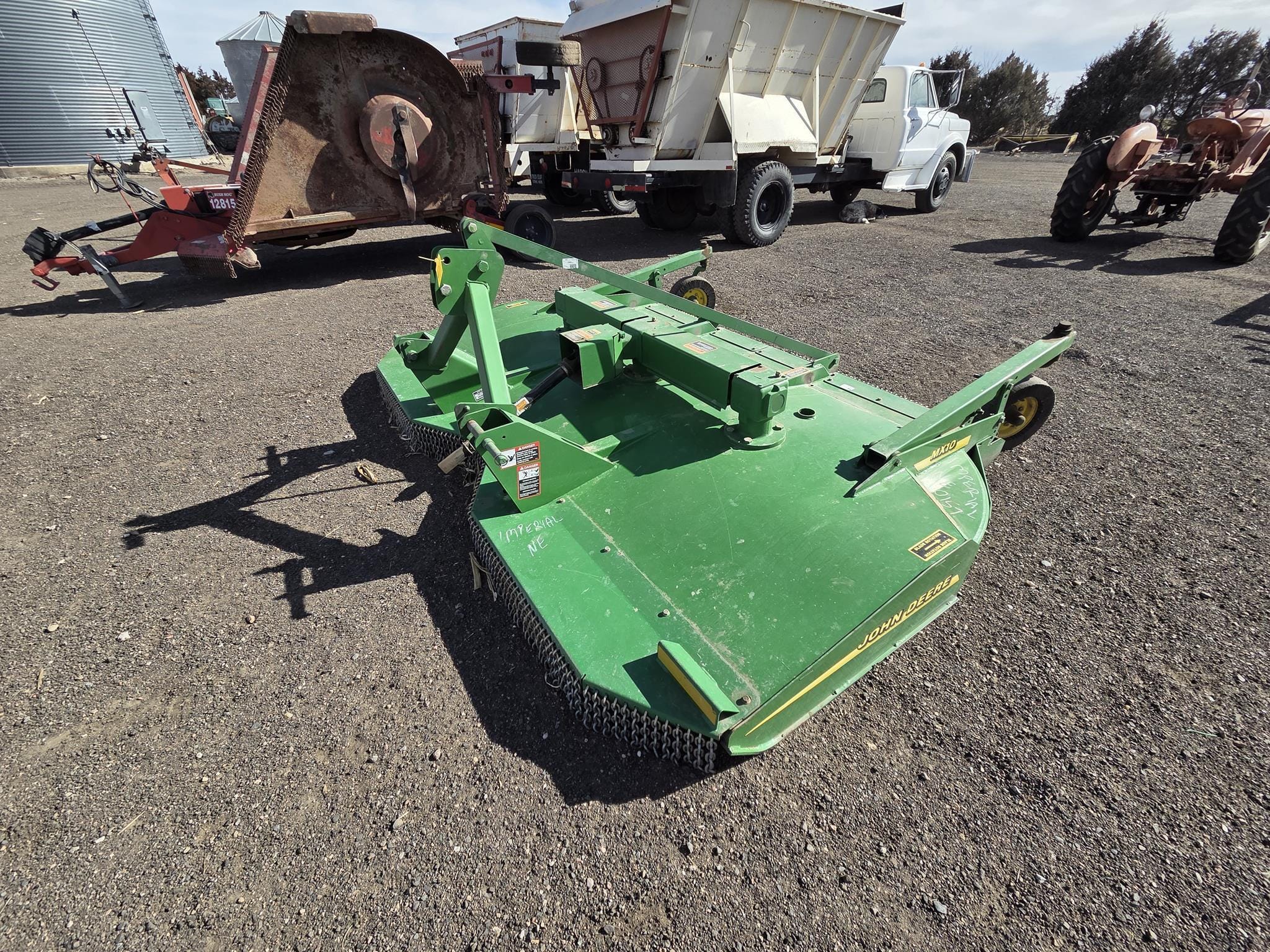 John Deere MX10 Equipment Image0