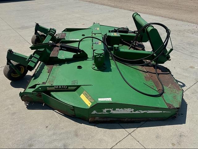 Image of John Deere MX10 equipment image 1