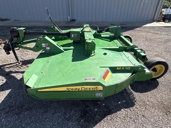 Image of John Deere MX10 equipment image 1