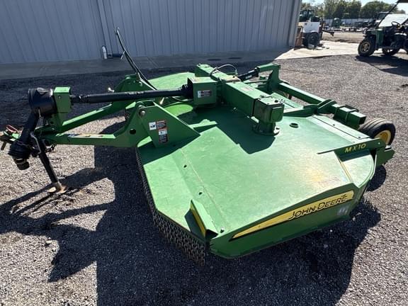 Image of John Deere MX10 equipment image 4