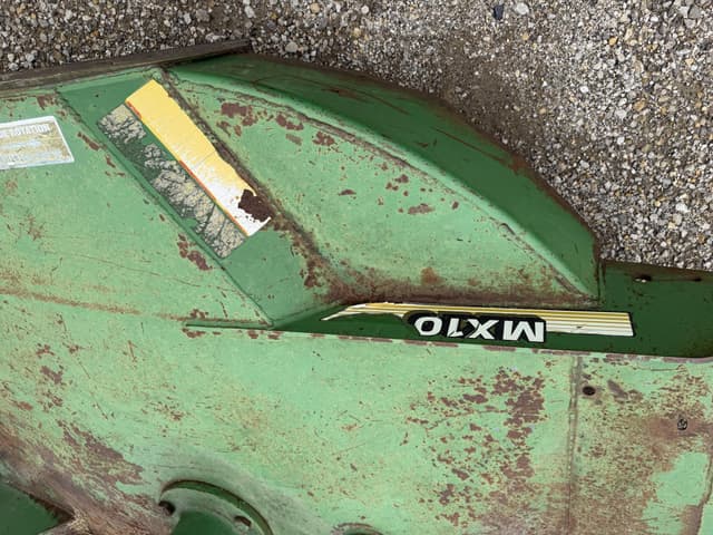 Image of John Deere MX10 equipment image 2